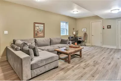 433 New Rochelle Road, Bronxville, NY 10708 - Photo 26