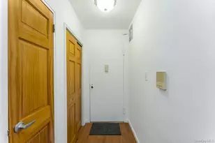 61 Maine Ave, Rockville Centre, NY 11570 - Photo 16