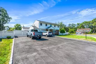 61 Andover Dr, Deer Park, NY 11729 - Photo 6