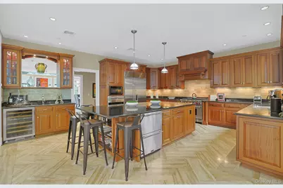 27 Dearman Close, Irvington, NY 10533 - Photo 8