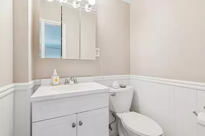 560 W Broadway #1G, Long Beach, NY 11561 - Photo 10