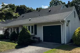 332 Jamaica Blvd, Carle Place, NY 11514 - Photo 4