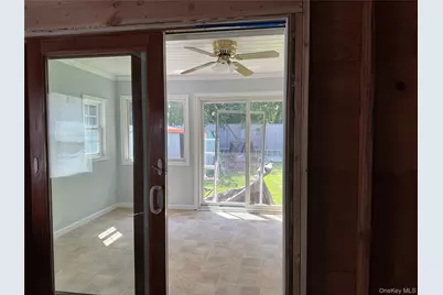 332 Jamaica Boulevard, Carle Place, NY 11514 - Photo 14