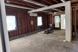 332 Jamaica Blvd, Carle Place, NY 11514 - Photo 10