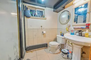 216 Home St, Valley Stream, NY 11580 - Photo 18