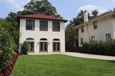 56 Floral Parkway, Floral Park, NY 11001 - Photo 28