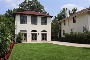 56 Floral Pkwy, Floral Park, NY 11001 - Photo 28