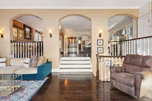 56 Floral Pkwy, Floral Park, NY 11001 - Photo 12