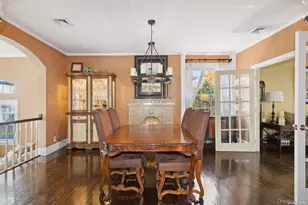 56 Floral Pkwy, Floral Park, NY 11001 - Photo 10