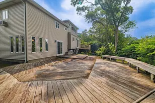 185 Maxine Ct, West Hempstead, NY 11552 - Photo 24