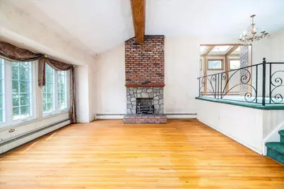 185 Maxine Court, West Hempstead, NY 11552 - Photo 2