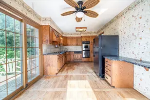 185 Maxine Ct, West Hempstead, NY 11552 - Photo 6