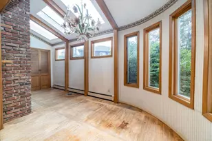 185 Maxine Ct, West Hempstead, NY 11552 - Photo 10