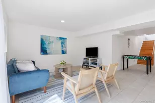 12 Douglas Ct, Hampton Bays, NY 11946 - Photo 26