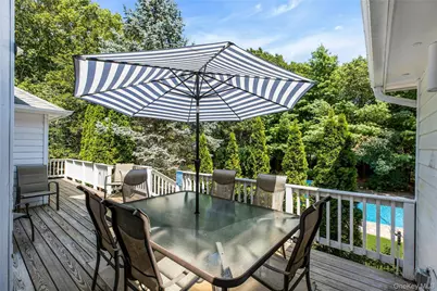 12 Douglas Court, Hampton Bays, NY 11946 - Photo 36