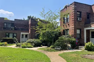 40-01 Little Neck Pkwy, Little Neck, NY 11363 - Photo 2