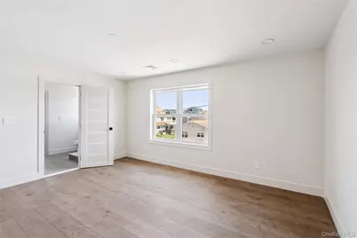 775 S 9th Street, Lindenhurst, NY 11757 - Photo 26