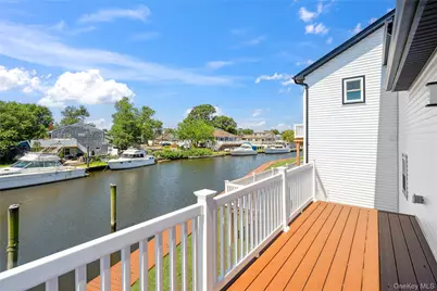 775 S 9th Street, Lindenhurst, NY 11757 - Photo 30