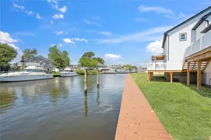 775 S 9th St, Lindenhurst, NY 11757 - Photo 32