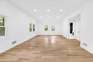 132 Holmes Ave, Hartsdale, NY 10530 - Photo 18