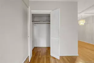 26-16 Union St, Flushing, NY 11354 - Photo 18