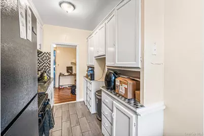 165-20 Highland Ave #201, Jamaica, NY 11432 - Photo 12