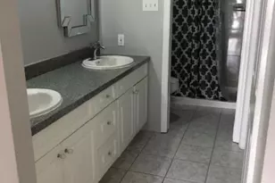 77-46 79th St, Glendale, NY 11385 - Photo 4