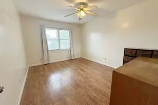 203 29th St, Lindenhurst, NY 11757 - Photo 10