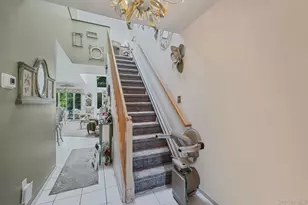 158 Gothic Cir, Manorville, NY 11949 - Photo 8