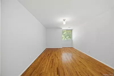 423 Colony Drive, Hartsdale, NY 10530 - Photo 14