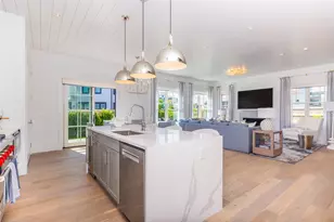 1 Spruce Ct, Water Mill, NY 11976 - Photo 10