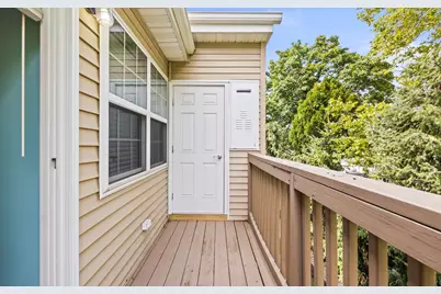 1002 Willow Lane, Valley Stream, NY 11580 - Photo 18