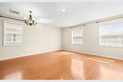 1002 Willow Lane, Valley Stream, NY 11580 - Photo 6