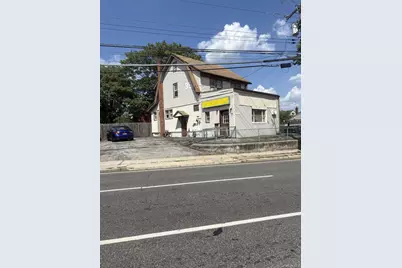 95 Franklin Avenue, Valley Stream, NY 11580 - Photo 1