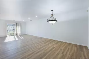 911 Altessa Blvd, Melville, NY 11747 - Photo 6