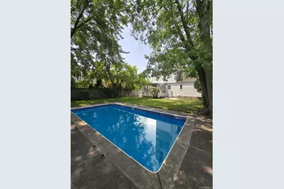 15741 87th Street, Howard Beach, NY 11414 - Photo 20