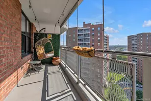 61-15 98th St, Rego Park, NY 11374 - Photo 12