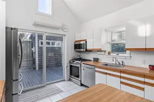 38 Homesite Ave, Seaview, NY 11770 - Photo 12