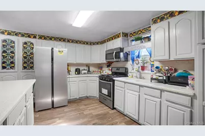 222-26 93rd Avenue, Queens Village, NY 11428 - Photo 10