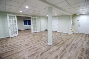 176 Gardnerville Rd, New Hampton, NY 10958 - Photo 32