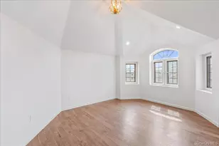 150-33 Hawtree St, Ozone Park, NY 11417 - Photo 28