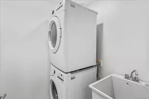 150-33 Hawtree St, Ozone Park, NY 11417 - Photo 16