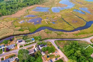 63 Washington Ave, Mastic Beach, NY 11951 - Photo 18