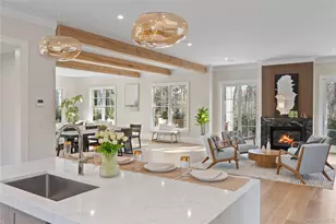 2590 Cox Neck Rd, Mattituck, NY 11952 - Photo 4