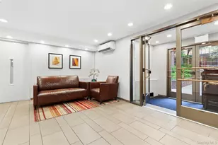 330 E 70th St, New York, NY 10021 - Photo 6