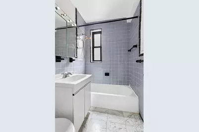 330 E 70th Street #6E, New York, NY 10021 - Photo 4