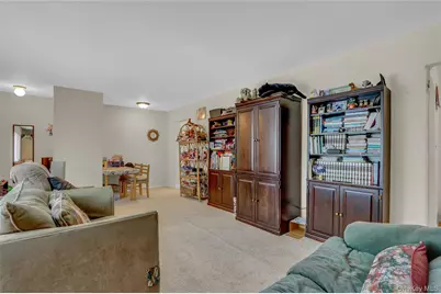 205 Edmunton Drive #H17, North Babylon, NY 11703 - Photo 6