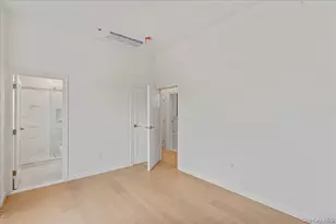 150-25 Hawtree St, Ozone Park, NY 11417 - Photo 12