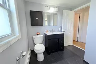 945 Benedict St, Bohemia, NY 11716 - Photo 18