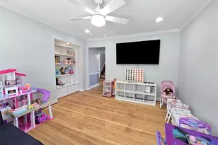 945 Benedict St, Bohemia, NY 11716 - Photo 14